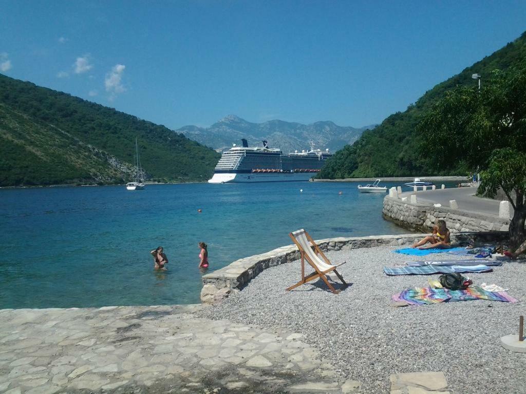 House By The Sea Villa Tivat Ngoại thất bức ảnh